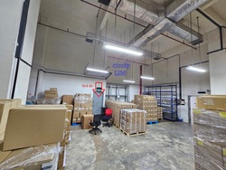 Henderson Building (D3), Factory #550881901